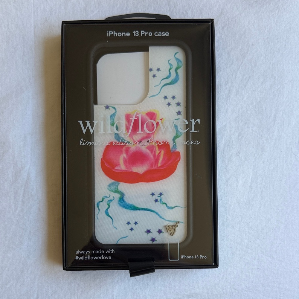 Wildflowers iPhone 13 Pro Case - Red and Blue Floral Design